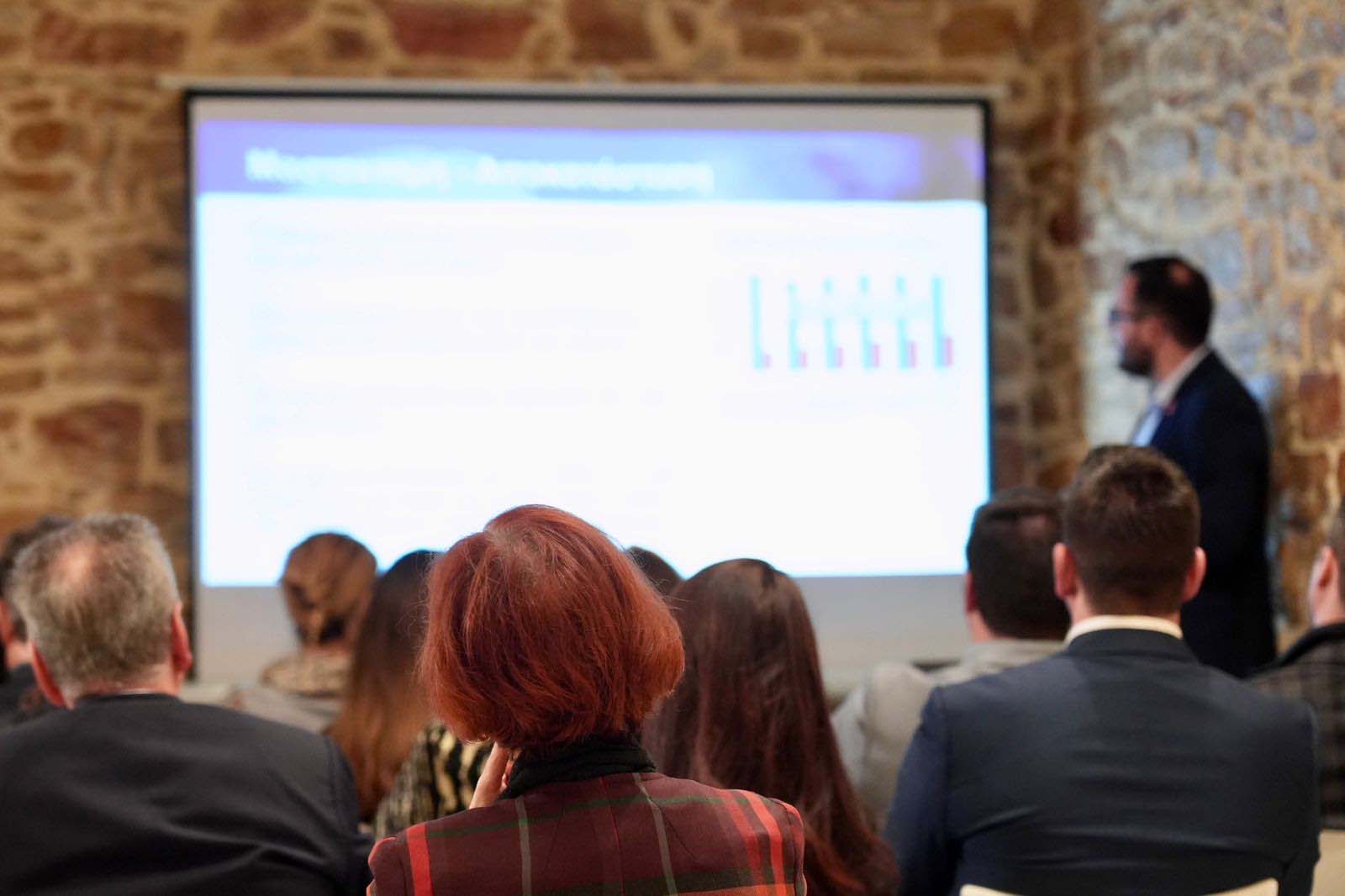 Δήμος Παιανίας: Τρεις χειρουργοί μαστού ενημέρωσαν για τον καρκίνο του μαστού - Ισ. Μάδης: Η πρόληψη σώζει, στηρίζουμε τις γυναίκες