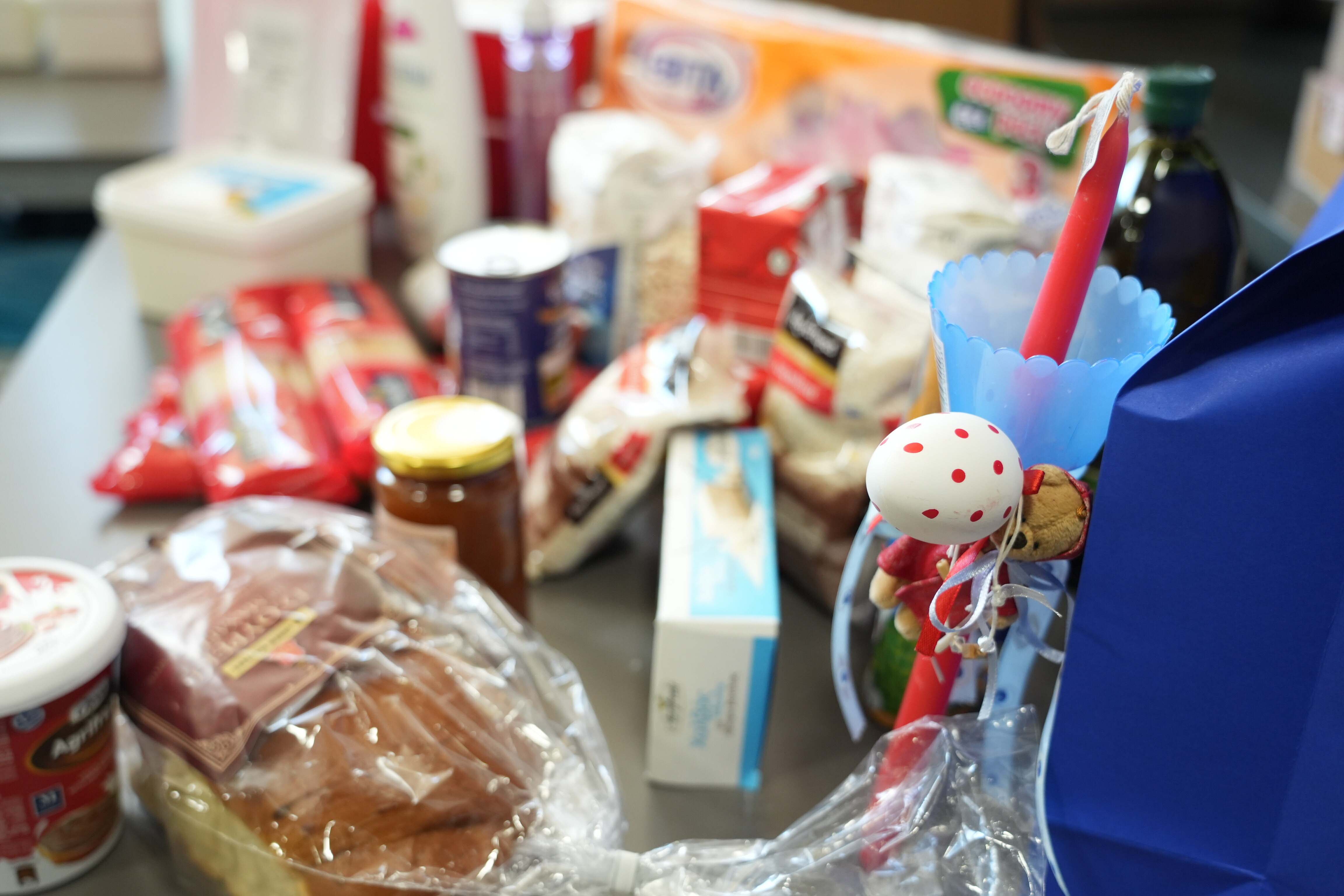 Δήμος Παιανίας: 3,5 τόνοι τροφίμων εν όψει του Πάσχα στους δικαιούχους του Κοινωνικού Παντοπωλείου