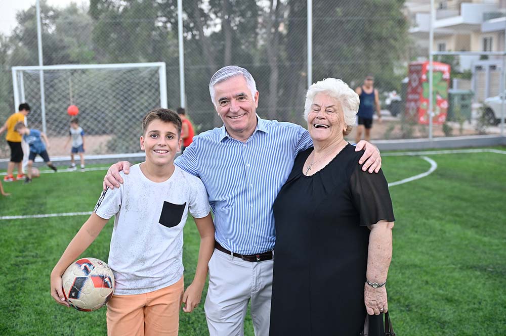 Δήμος Παιανίας: Μια υπερσύγχρονη παιδική χαρά και δύο νέα γήπεδα στους κατοίκους