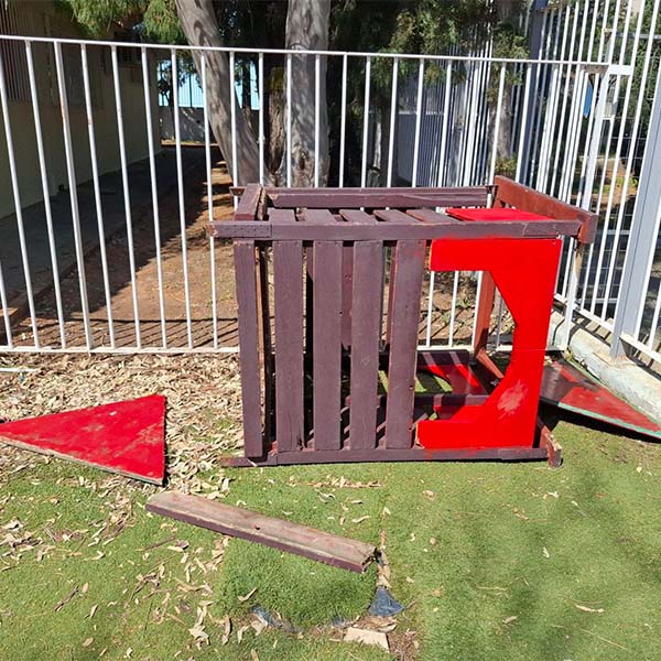 ΔΗΜΟΣ ΠΑΙΑΝΙΑΣ: ΒΑΝΔΑΛΙΣΜΟΙ ΣΤΟ 1ο ΝΗΠΙΑΓΩΓΕΙΟ ΓΛΥΚΩΝ ΝΕΡΩΝ